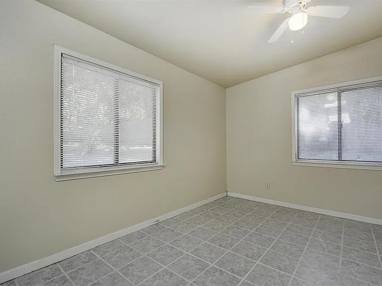 4405 Barrow Ave #B — Photo 10