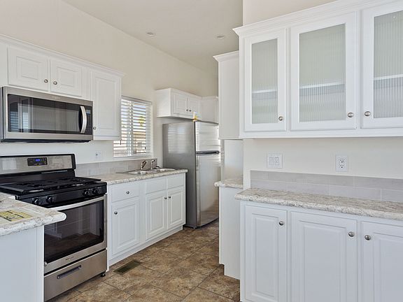 5th image of 200 E Ivanhoe St Lot 77