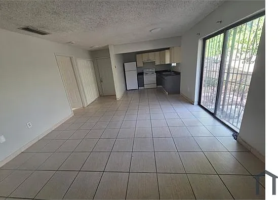 14114 SW 263rd Ln — Photo 2