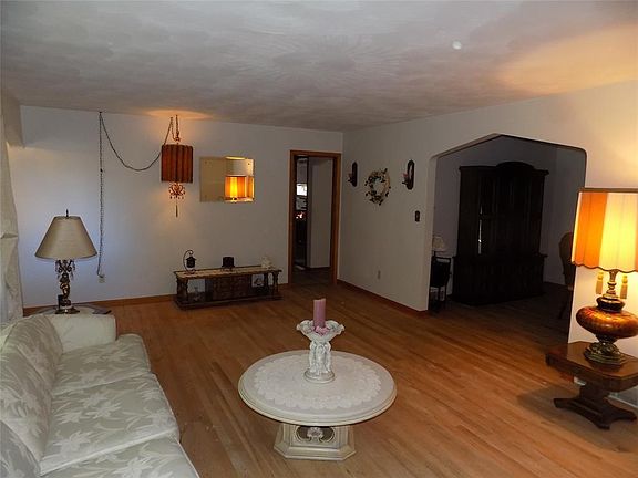 5th image of 80 Audubon Ave