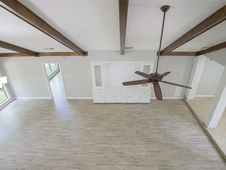 3406 Deerwood Ln — Photo 30
