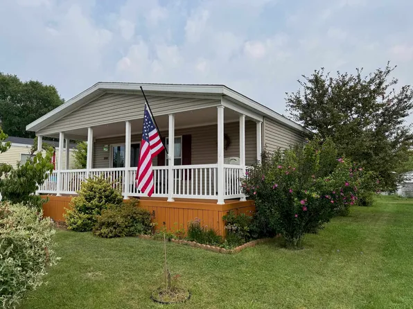 5232 E Broadway Rd, Mt Pleasant, MI 48858