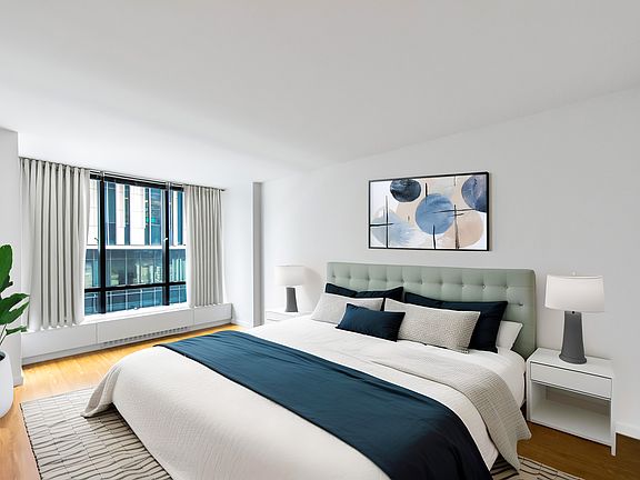 3rd image of 525 E 72nd St APT 10B