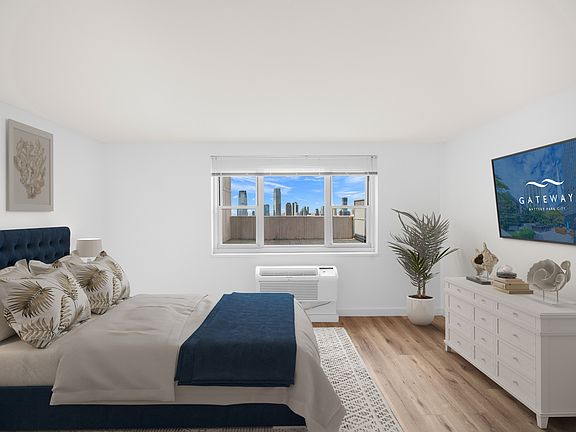 5th image of 395 S End Ave APT 34A