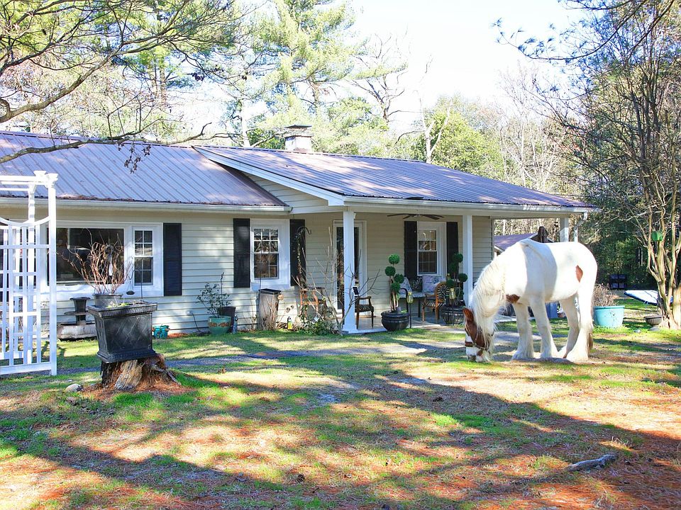 134 Gaston Way, West End, NC 27376 Zillow