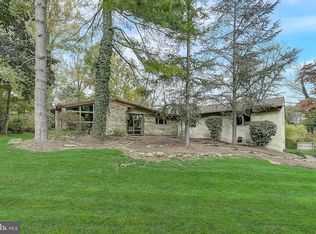 441 Brights Ln, Blue Bell, PA 19422