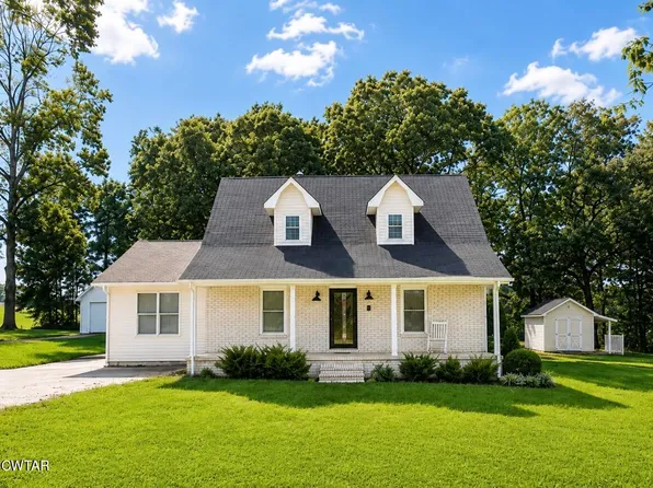400 Clifty Village Ln, Paris, TN 38242