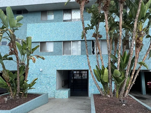 6922 Hazeltine Ave, Van Nuys, CA