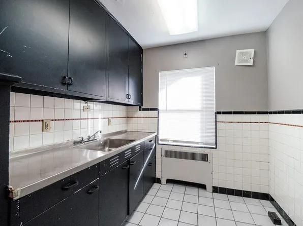 205 William Howard Taft Rd, Cincinnati, OH