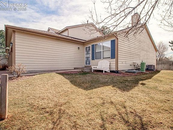 2nd image of 4257 Hunting Meadows Cir