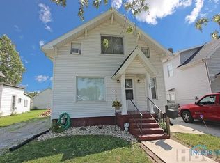 289 4th St, Fostoria, OH 44830
