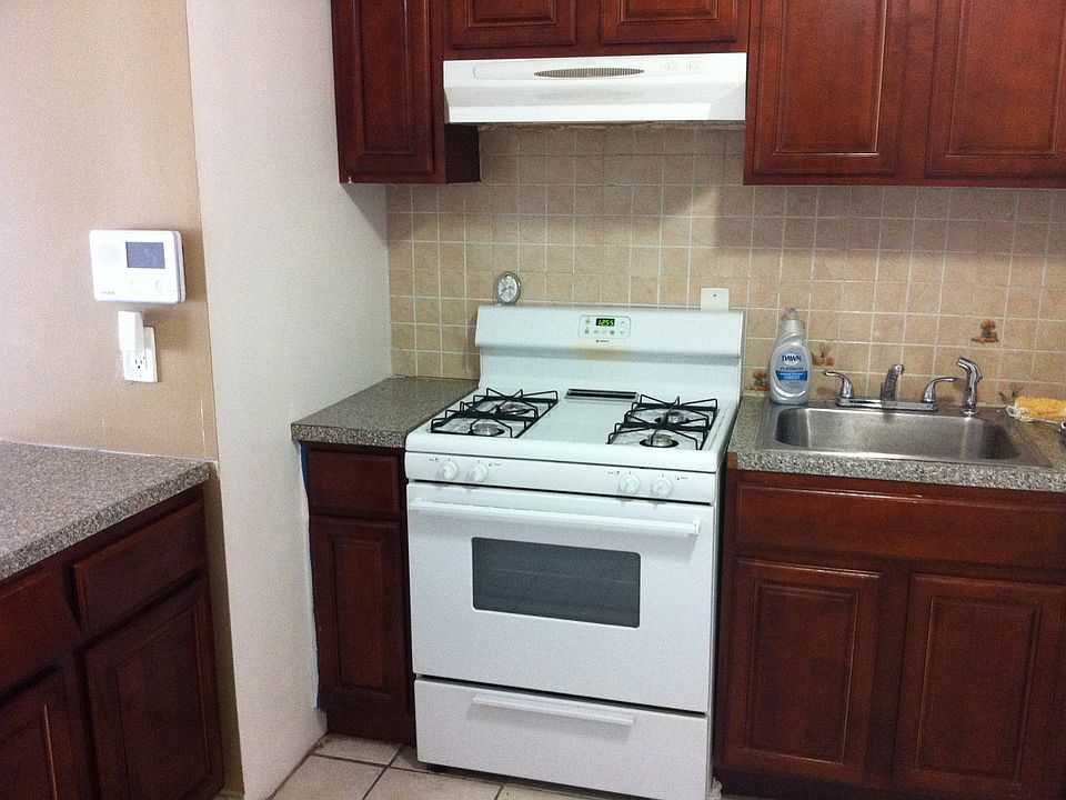 1st image of 2267 47th St