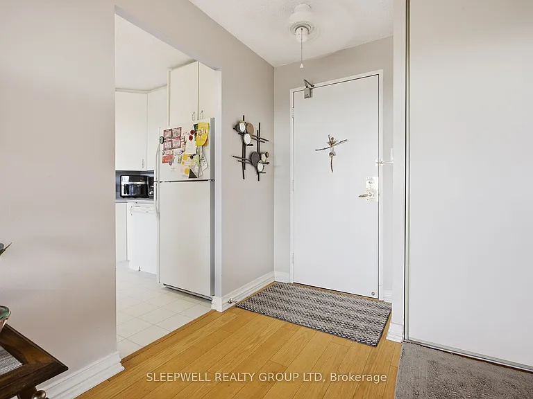 665 Bathgate Dr #712 — Photo 4