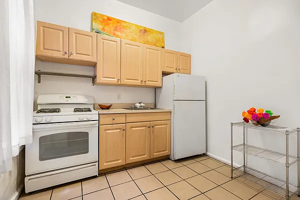 Sold by Brown Harris Stevens | media 13