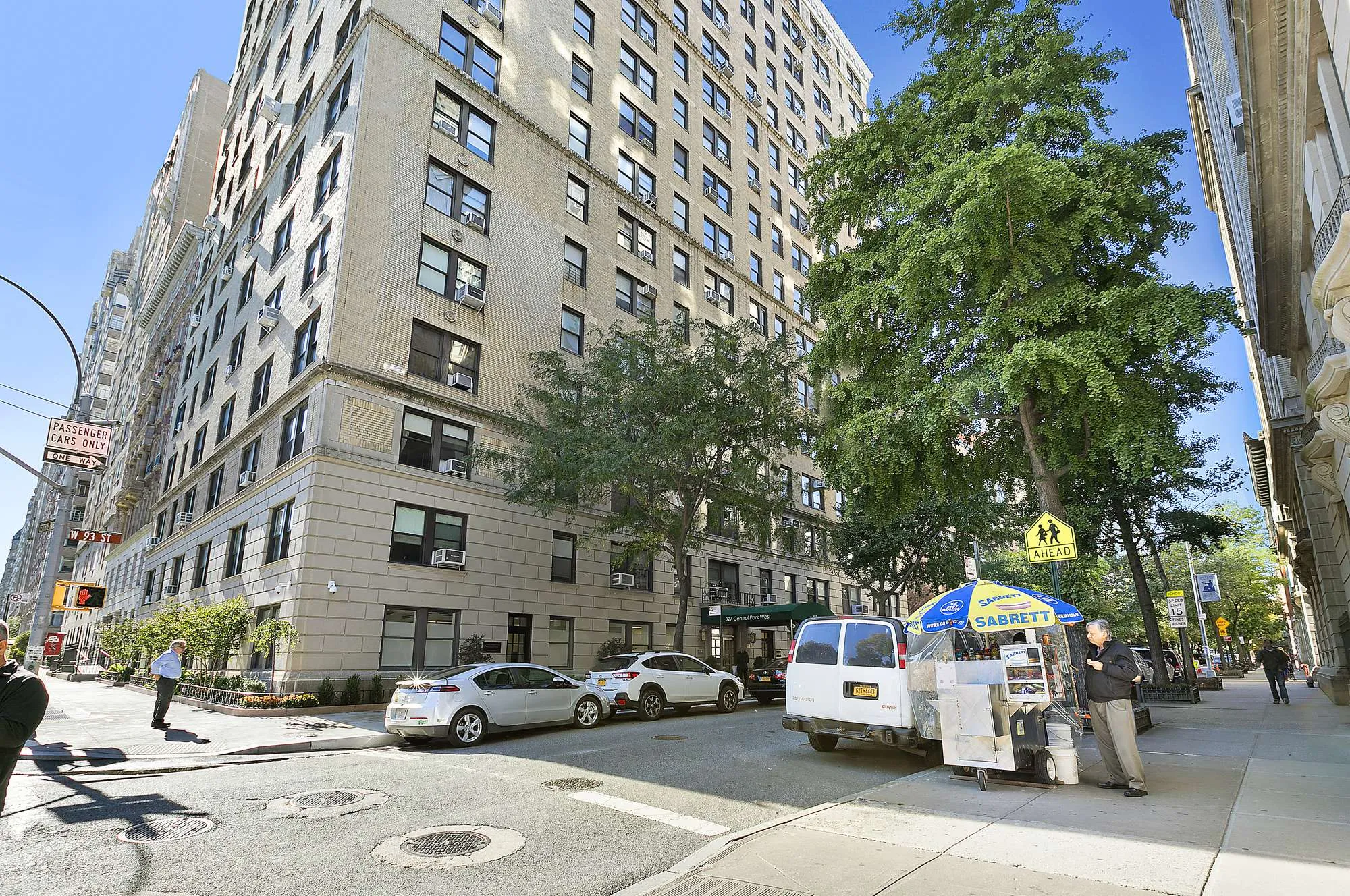 327 Central Park West in Upper West Side : Sales, Rentals