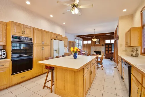 136 Browning Blvd Photo 1