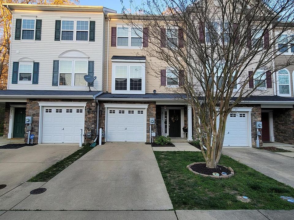 1st image of 45602 Catalina Ln
