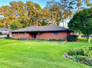 1204 Winfield Ave, Prentiss, MS 39474
