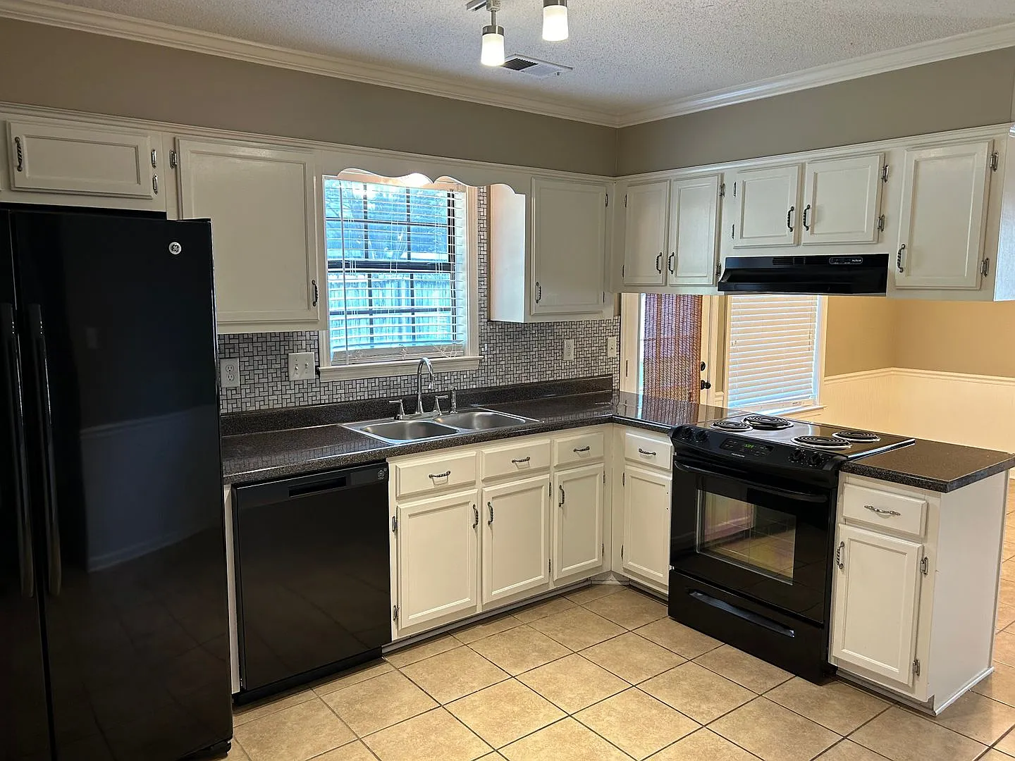 960 Clarington Southaven, MS 38671 — Photo 4