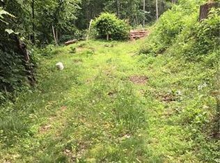 26 Duncan Rd #5-5-B, Waynesville, NC 28785