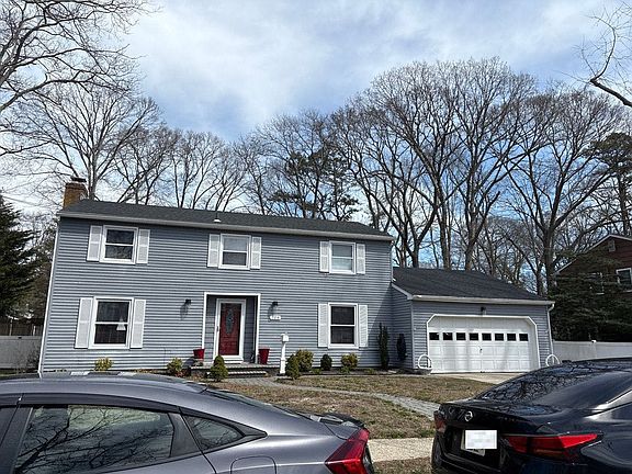 2nd image of 706 Chelsea Rd