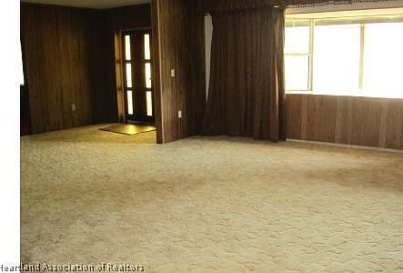2nd image of 445 Plantation Dr