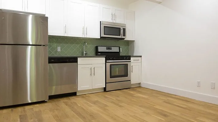 Rented by Nooklyn NYC LLC | media 1