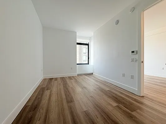 Rented by EXR | media 5