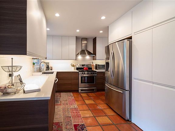 5th image of 6407 Kenilworth Dr