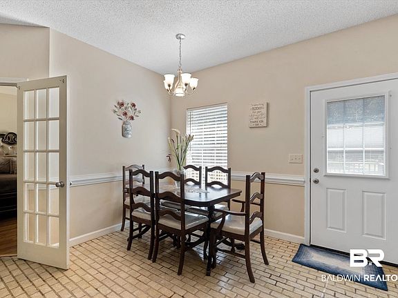 4th image of 29636 Douglas Rd