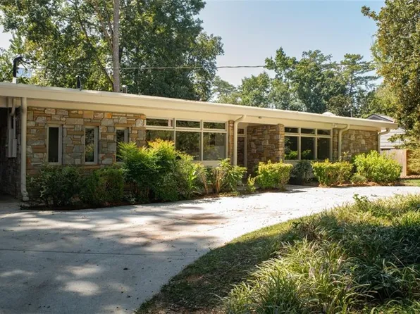 627 Old Ivy Rd NE, Atlanta, GA 30342