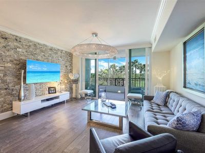 2748 Tiburon BLVD E #C-304, Naples, FL, 34109