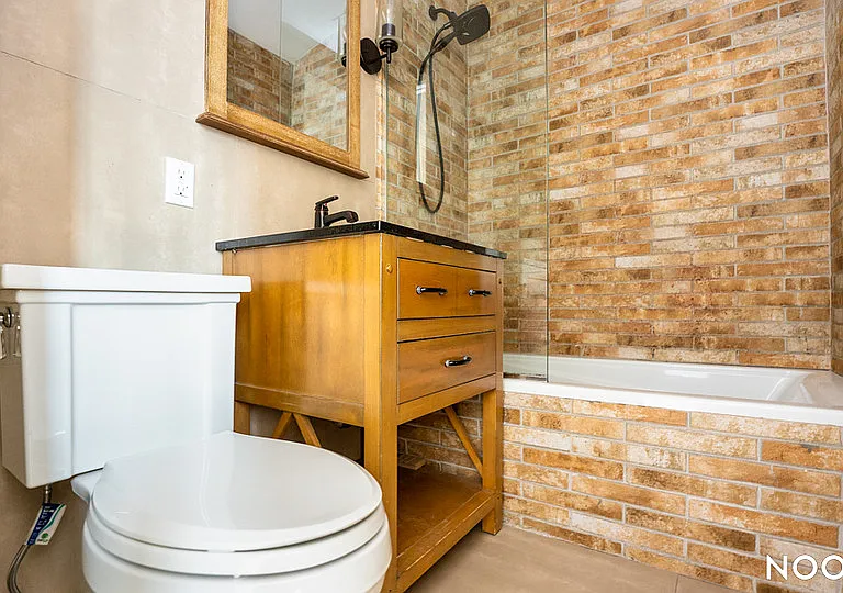 1355 Myrtle Ave #4R — Photo 9