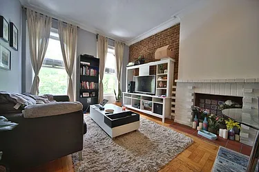 Rented by Metropolitan Realty