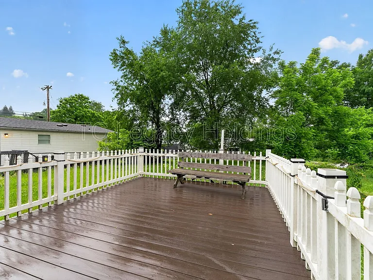 44 Holbert Ave — Photo 7