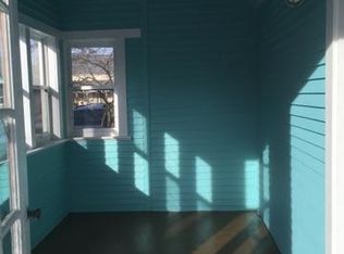 706 Vries St SW, Grand Rapids, MI 49503