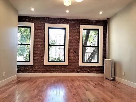 3rd image of 219 E 17th St #3L