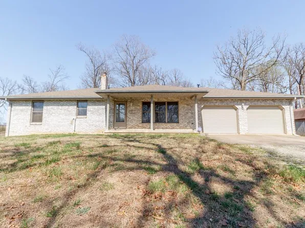 19345 Hazel Rd, Lebanon, MO 65536