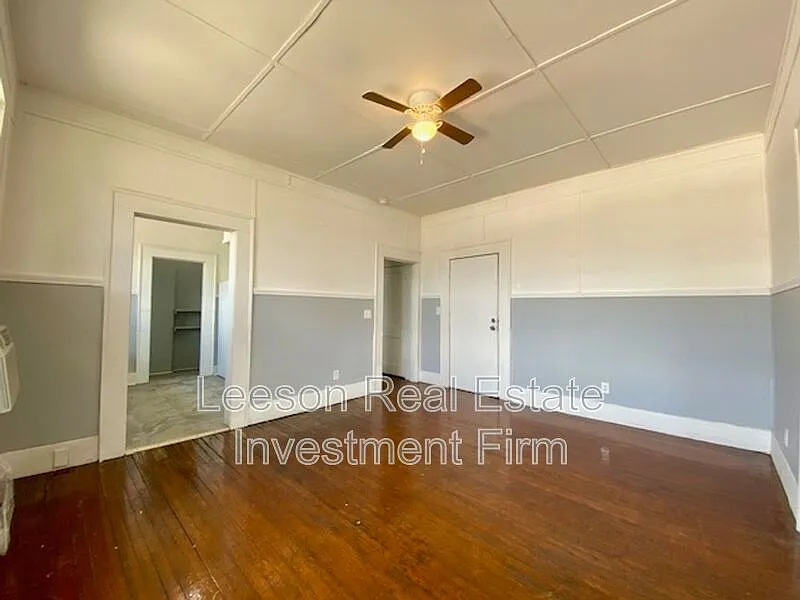 1 bed, 1.0 bath, 1200 sqft, $685 — Photo 3