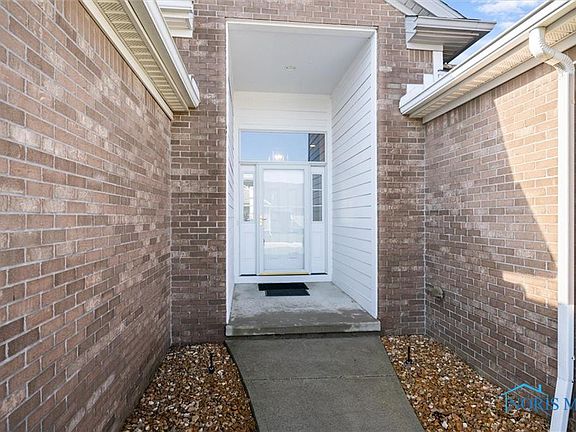 5th image of 7855 Moundview Ct #7855