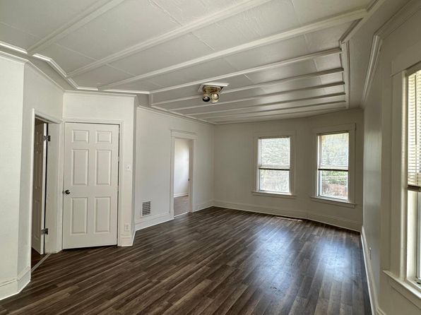 427-429 Duane Ave #2