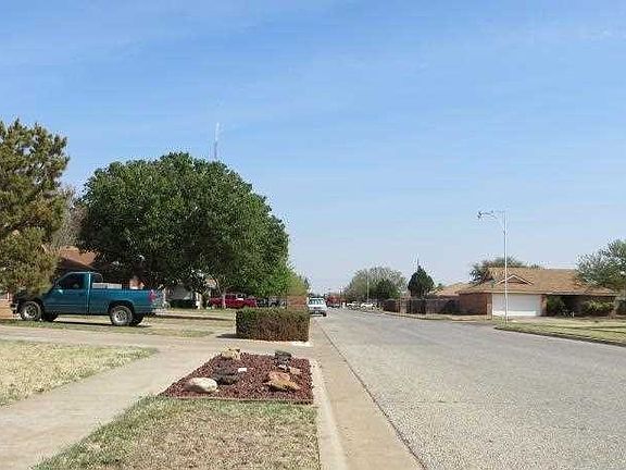 4th image of 8510 Avenue X