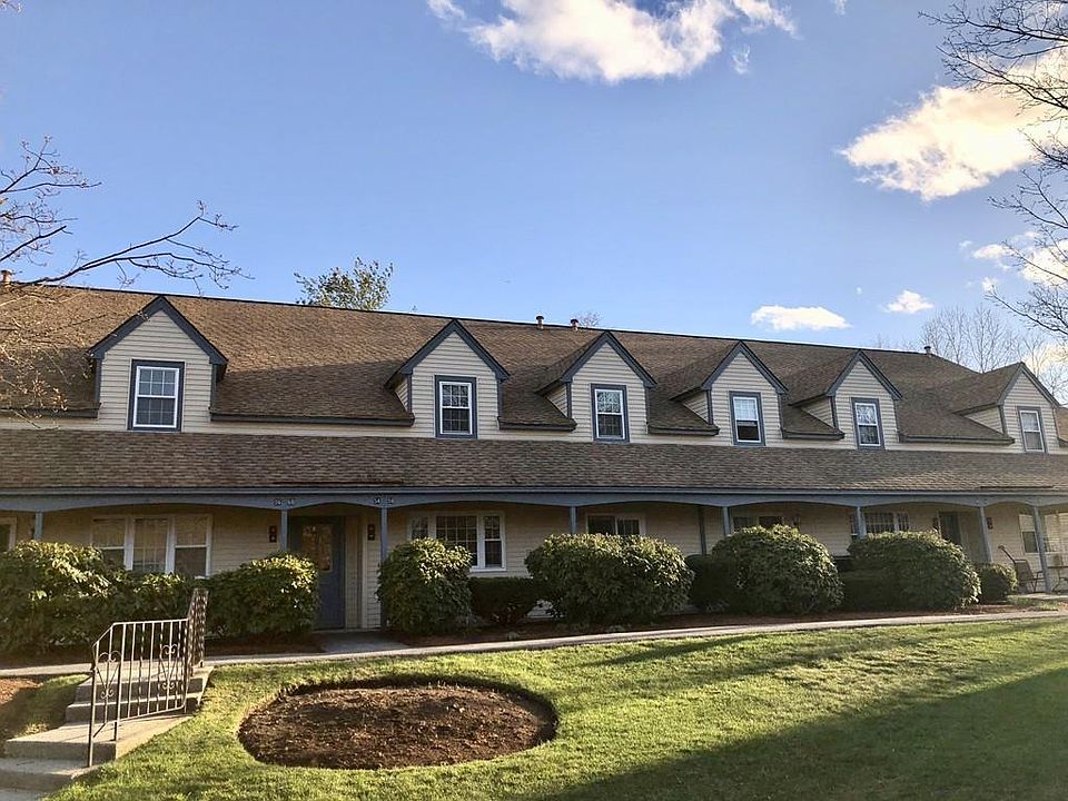1st image of 56 Kennedy Dr #56