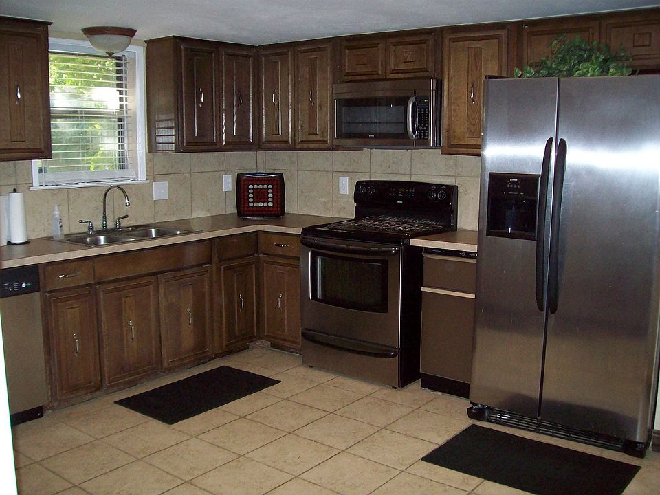 1st image of 3102 Willowbrook Ct
