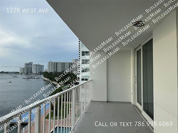 3rd image of 1228 West Ave