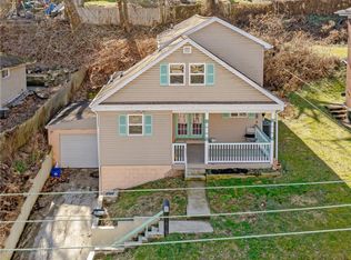 834 Center Ave, Avalon, PA 15202