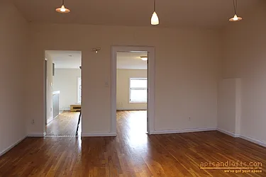 Rented by aptsandlofts.com