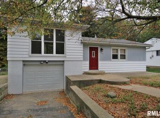 320 Maria St, East Peoria, IL 61611