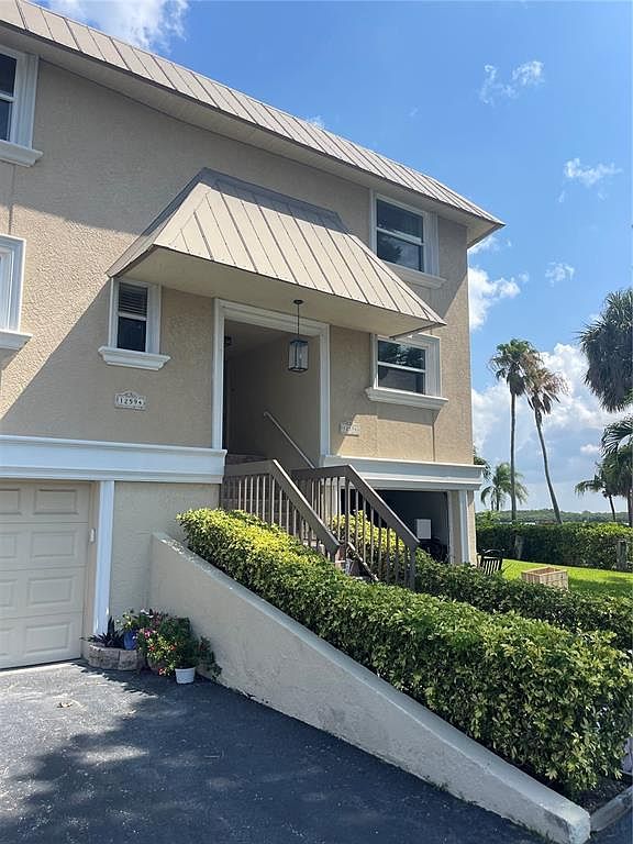 12596 Capri Cir N, Treasure Island, FL 33706 Zillow
