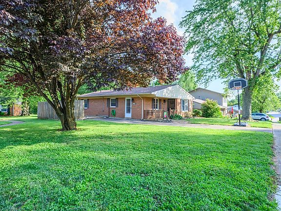 4th image of 6504 Lilac Ct